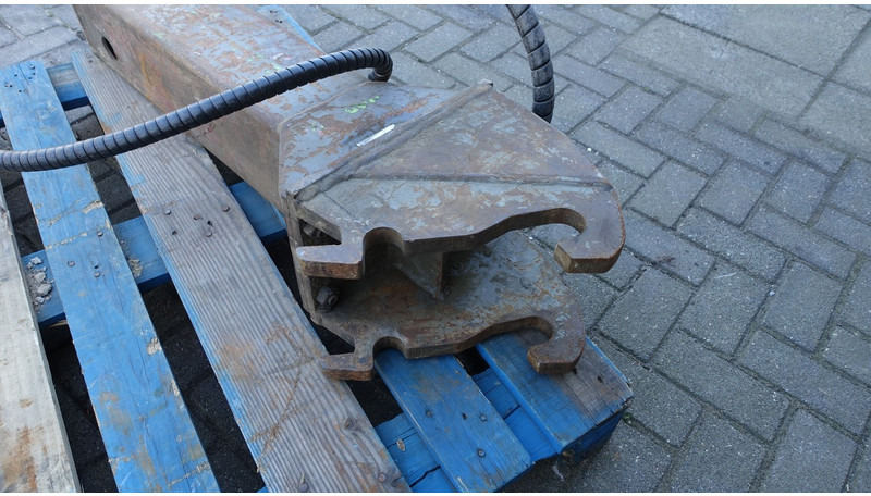 Atlas-Copco CP150 Gewichtsklasse kraan 2-5ton - Hydraulické kladivo: obrázek 2 Atlas-Copco CP150 Gewichtsklasse kraan 2-5ton - Hydraulické kladivo: obrázek 2