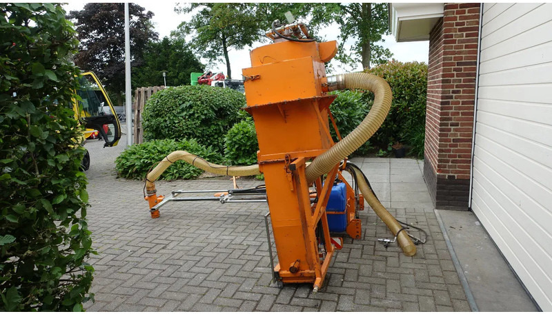KWH Pluto 120S fecaliën / poepzuiger - Jednoosý traktor: obrázek 4 KWH Pluto 120S fecaliën / poepzuiger - Jednoosý traktor: obrázek 4