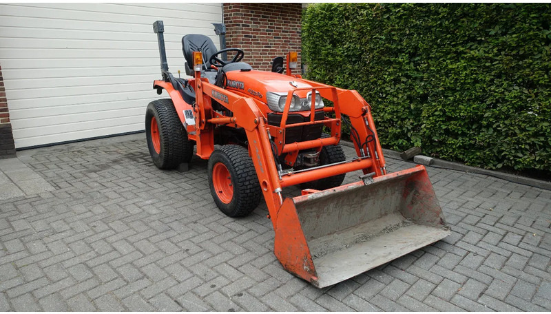 Kubota B2230 HST Hydrostaat MOTOR DEFECT - Malotraktor: obrázek 2 Kubota B2230 HST Hydrostaat MOTOR DEFECT - Malotraktor: obrázek 2