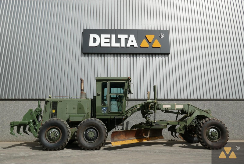 Caterpillar 130G Ex-army - Grejdr: obrázek 2 Caterpillar 130G Ex-army - Grejdr: obrázek 2