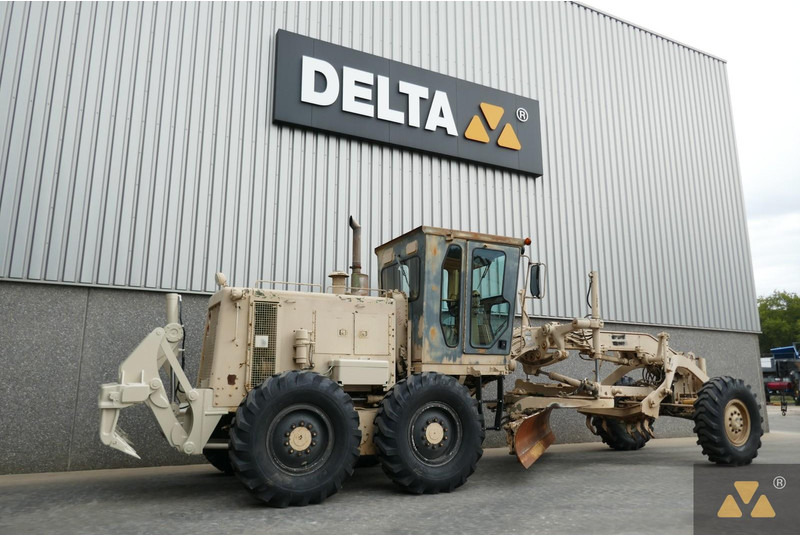 Caterpillar 130G Ex-army - Grejdr: obrázek 5 Caterpillar 130G Ex-army - Grejdr: obrázek 5