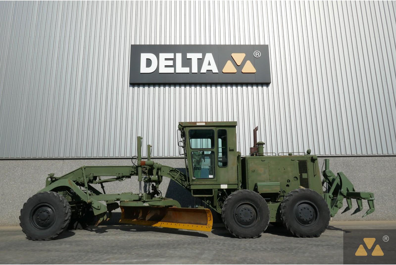 Caterpillar 130G Ex-army - Grejdr: obrázek 1 Caterpillar 130G Ex-army - Grejdr: obrázek 1
