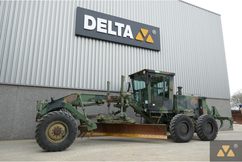 Caterpillar 130G Ex-army - Grejdr: obrázek 4 Caterpillar 130G Ex-army - Grejdr: obrázek 4