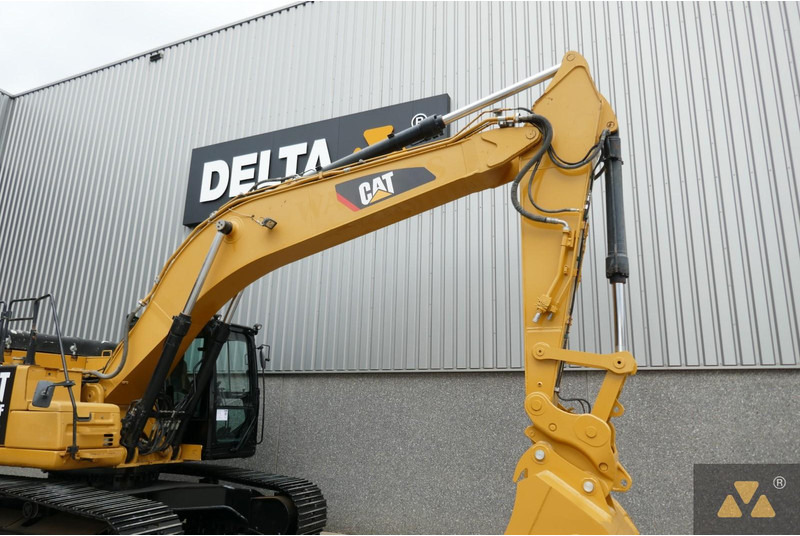 Pásové rýpadlo Caterpillar 330FL: obrázek 13