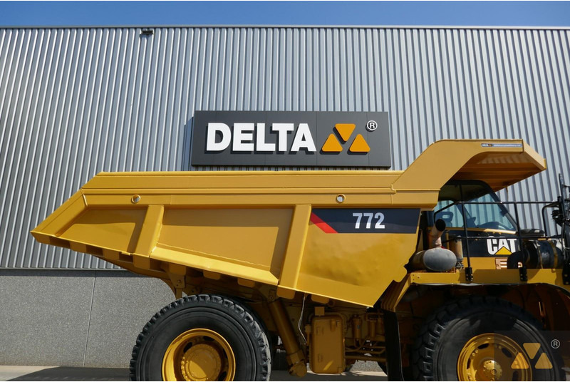 Pevný dempr Caterpillar 772: obrázek 17