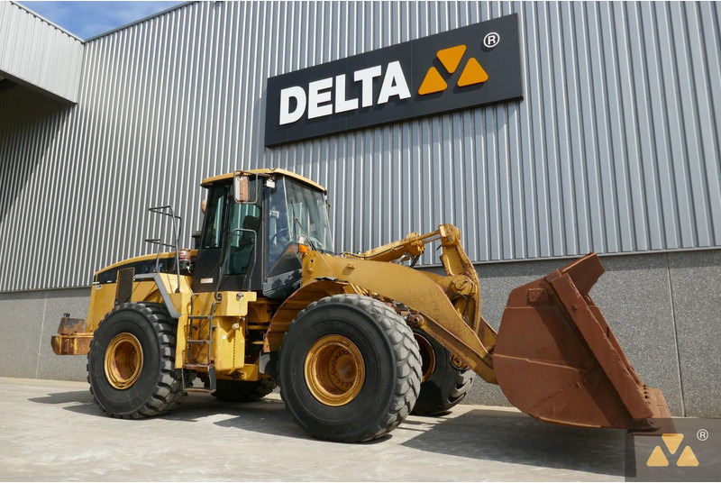 Kolový nakladač Caterpillar 966G Series II: obrázek 9