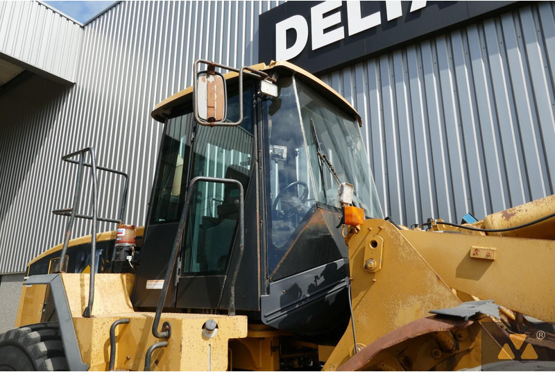 Kolový nakladač Caterpillar 966G Series II: obrázek 18