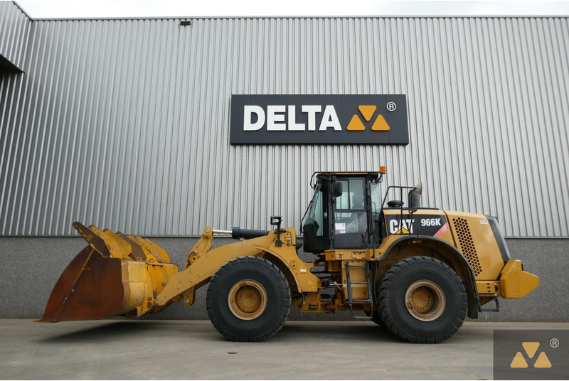 Caterpillar 966K - Kolový nakladač: obrázek 1 Caterpillar 966K - Kolový nakladač: obrázek 1