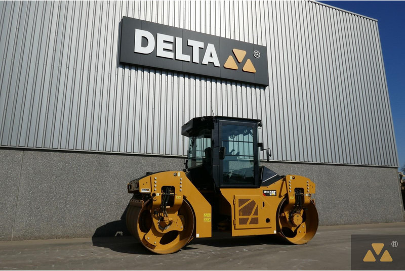 Caterpillar CB10 - Válec: obrázek 5 Caterpillar CB10 - Válec: obrázek 5