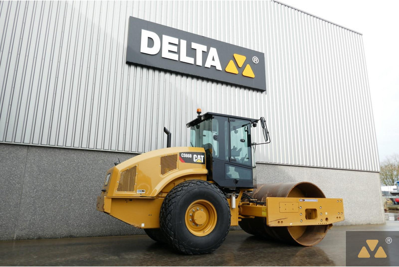 Caterpillar CS66B - Válec: obrázek 5 Caterpillar CS66B - Válec: obrázek 5