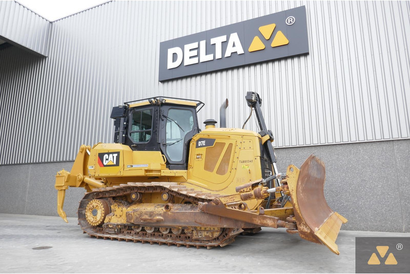Caterpillar D7E - Buldozer: obrázek 3 Caterpillar D7E - Buldozer: obrázek 3