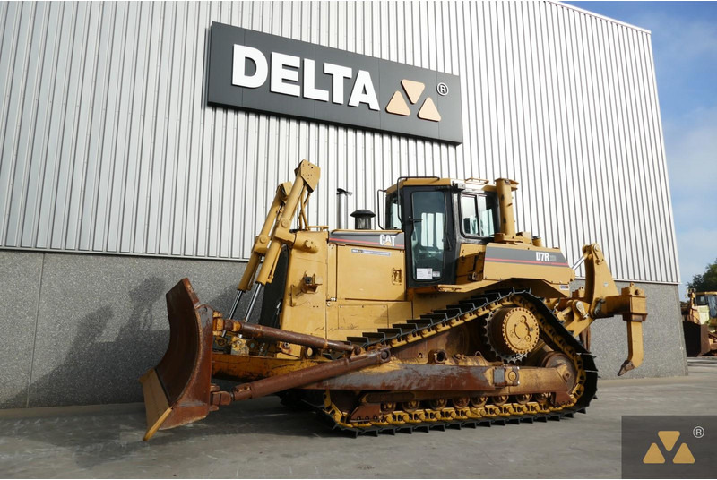 Caterpillar D7R XR Series II - Buldozer: obrázek 4 Caterpillar D7R XR Series II - Buldozer: obrázek 4