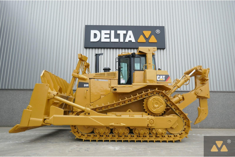 Caterpillar D9R - Buldozer: obrázek 1 Caterpillar D9R - Buldozer: obrázek 1