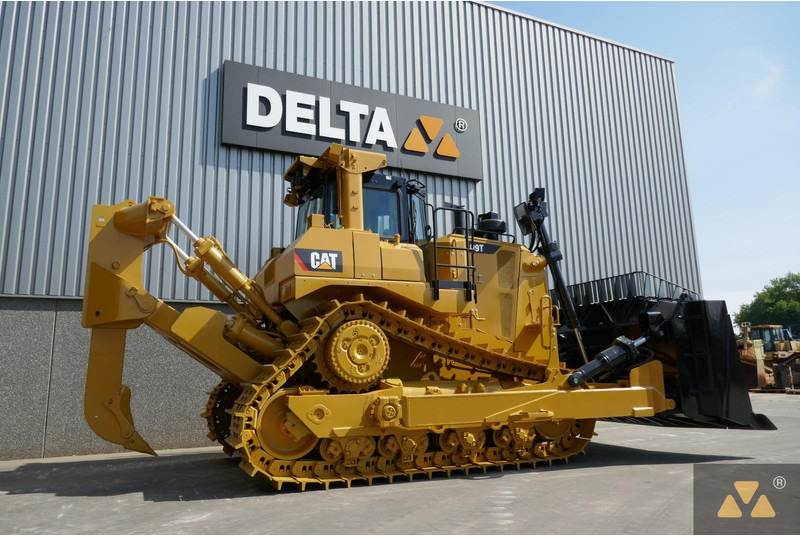 Caterpillar D9T - Buldozer: obrázek 5 Caterpillar D9T - Buldozer: obrázek 5