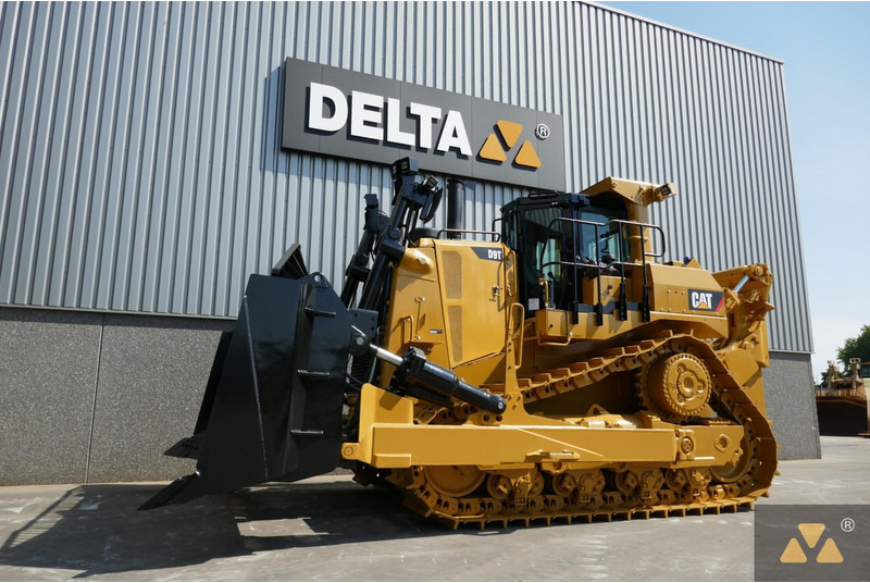 Caterpillar D9T - Buldozer: obrázek 4 Caterpillar D9T - Buldozer: obrázek 4
