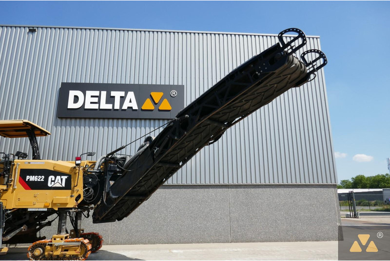 Silniční fréza Caterpillar PM622: obrázek 17