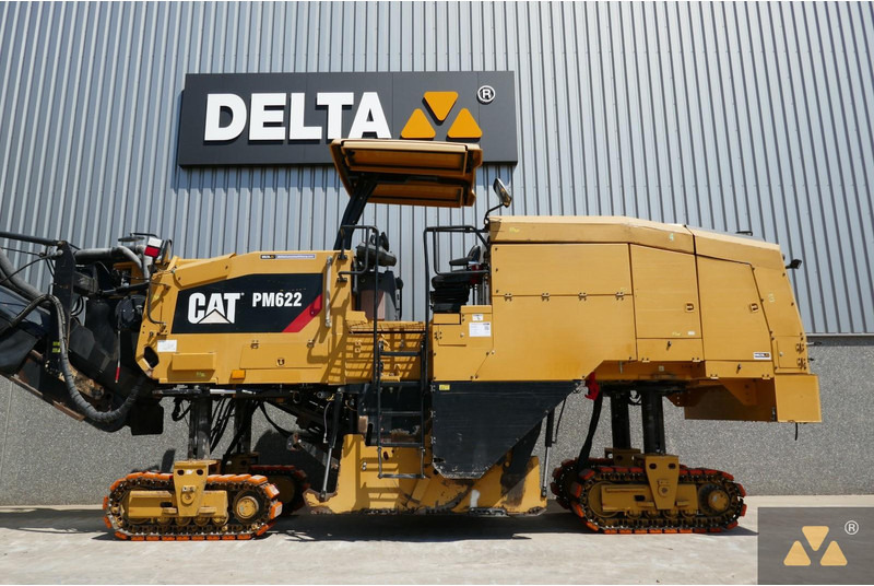 Silniční fréza Caterpillar PM622: obrázek 13