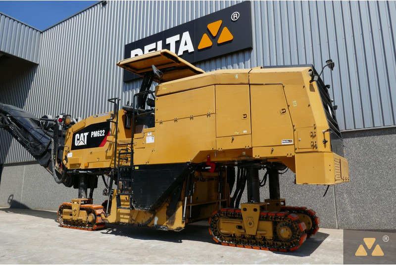 Silniční fréza Caterpillar PM622: obrázek 12