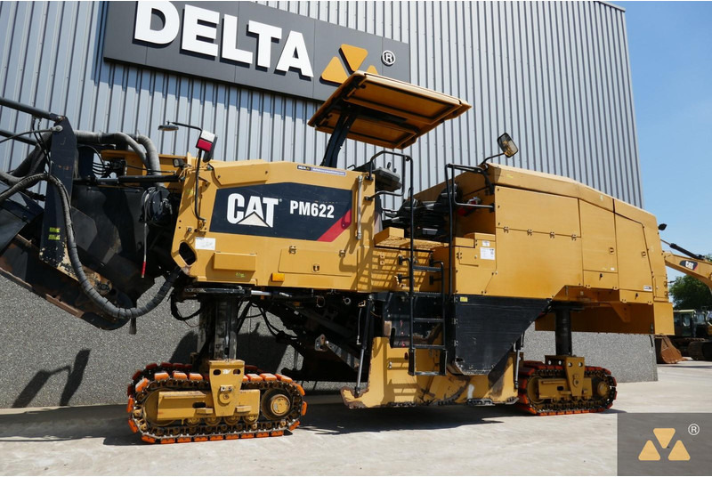Silniční fréza Caterpillar PM622: obrázek 14