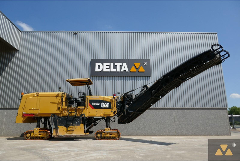 Silniční fréza Caterpillar PM622: obrázek 8