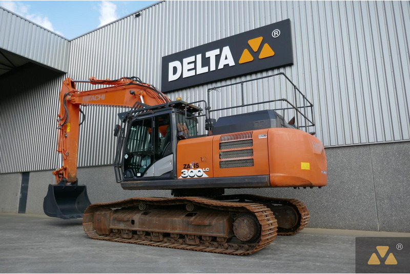 Hitachi ZX300LC-6 - Pásové rýpadlo: obrázek 4 Hitachi ZX300LC-6 - Pásové rýpadlo: obrázek 4