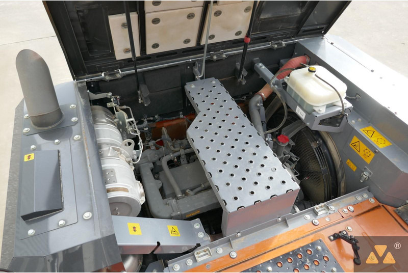 Hitachi ZX300LC-7 leasing Hitachi ZX300LC-7: obrázek 18 Hitachi ZX300LC-7 leasing Hitachi ZX300LC-7: obrázek 18