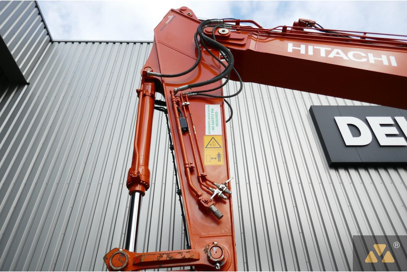 Hitachi ZX300LC-7 leasing Hitachi ZX300LC-7: obrázek 14 Hitachi ZX300LC-7 leasing Hitachi ZX300LC-7: obrázek 14