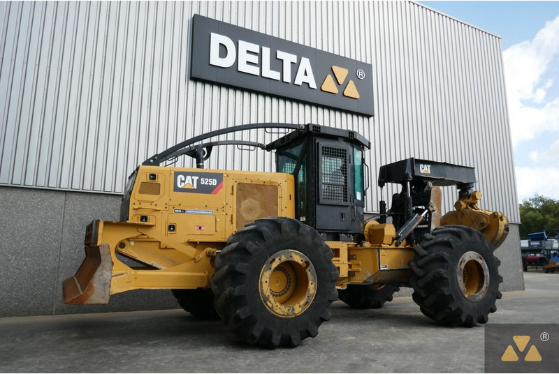 Caterpillar 525D - Lesní technika: obrázek 4 Caterpillar 525D - Lesní technika: obrázek 4