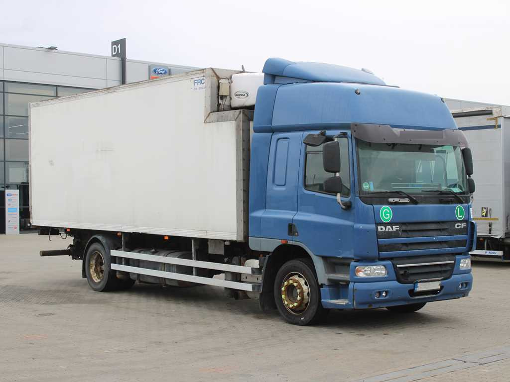 DAF FA 75360U, EURO 5, CARRIER SUPRA 550, AIR SUSPENSION - Chladírenský nákladní automobil: obrázek 3 DAF FA 75360U, EURO 5, CARRIER SUPRA 550, AIR SUSPENSION - Chladírenský nákladní automobil: obrázek 3