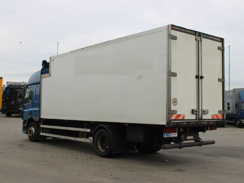 DAF FA 75360U, EURO 5, CARRIER SUPRA 550, AIR SUSPENSION - Chladírenský nákladní automobil: obrázek 5 DAF FA 75360U, EURO 5, CARRIER SUPRA 550, AIR SUSPENSION - Chladírenský nákladní automobil: obrázek 5