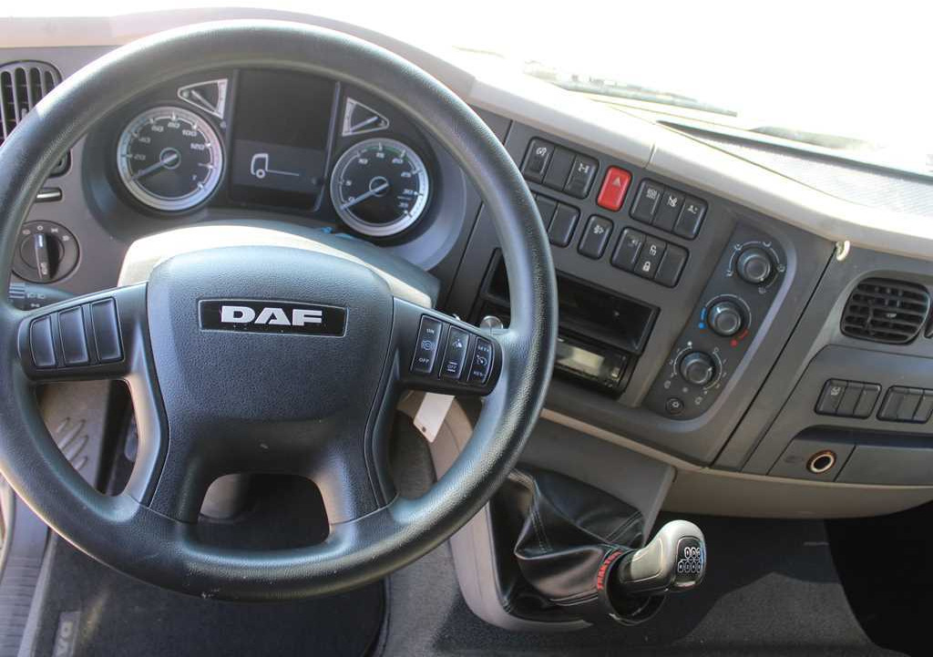 Plachtový nákladní auto DAF LF 210, EURO 6, SLEEPING BODY: obrázek 11