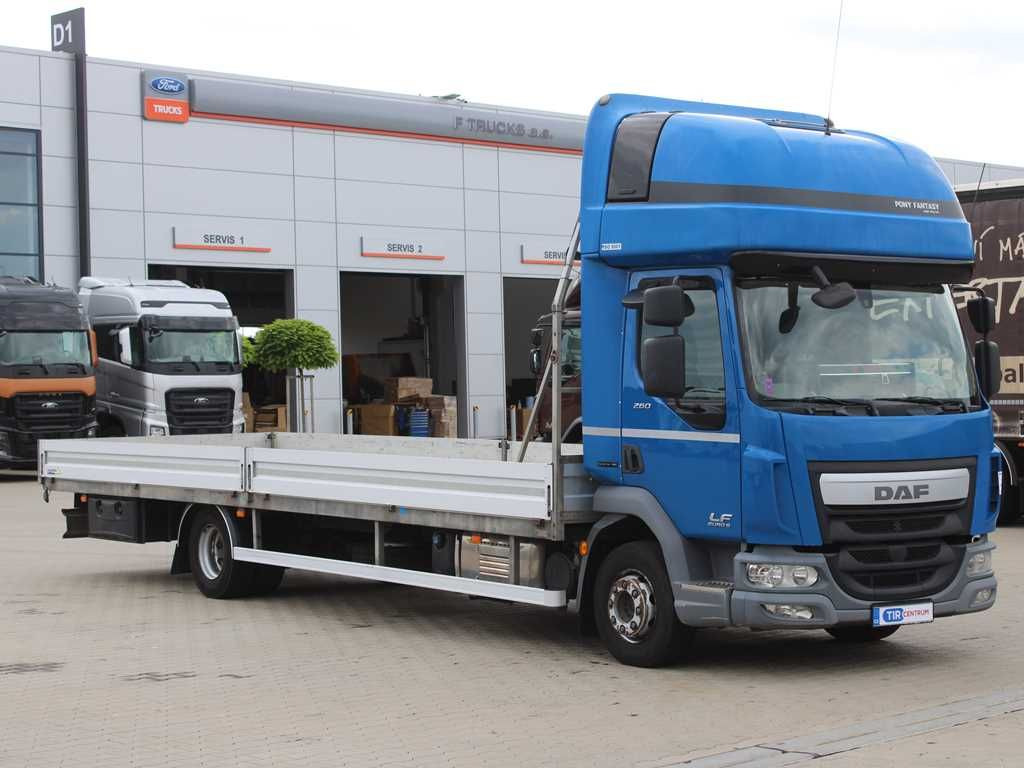 DAF LF 260, SLEEPING CABIN, EURO 6, PNEU 80% - Nákladní automobil valníkový/ Plošinový: obrázek 2 DAF LF 260, SLEEPING CABIN, EURO 6, PNEU 80% - Nákladní automobil valníkový/ Plošinový: obrázek 2