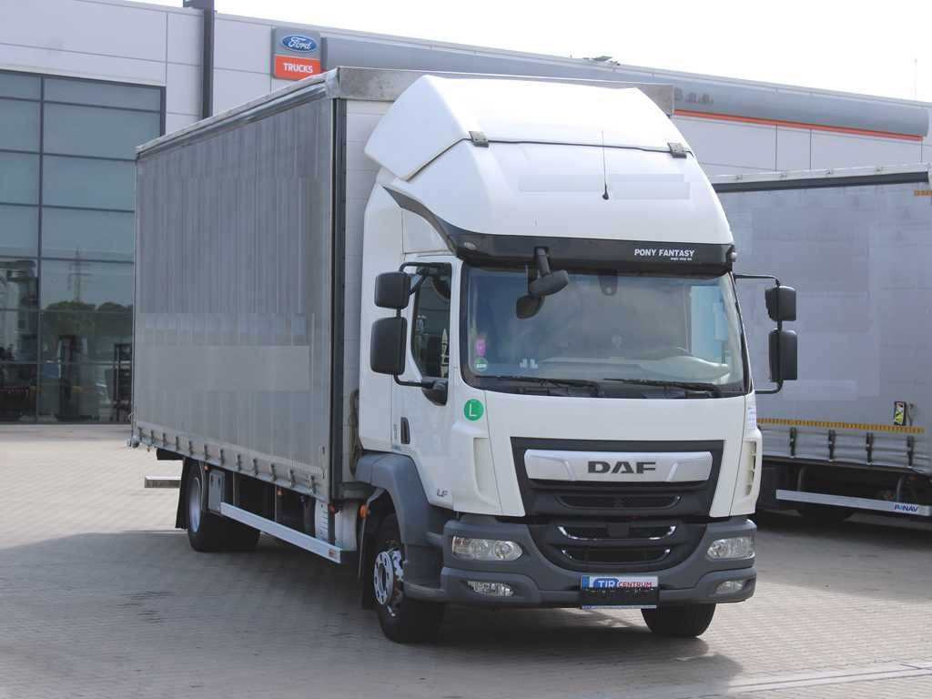 DAF LF 290 FA , EURO 6, SLEEPING CABIN - Plachtový nákladní auto: obrázek 2 DAF LF 290 FA , EURO 6, SLEEPING CABIN - Plachtový nákladní auto: obrázek 2