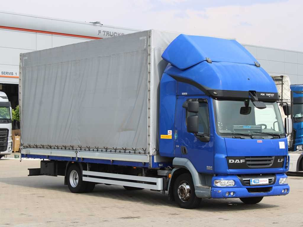 DAF LF 45.220, EURO 5 EEV, SLEEPING CABIN,SIDE-WALLS - Plachtový nákladní auto: obrázek 2 DAF LF 45.220, EURO 5 EEV, SLEEPING CABIN,SIDE-WALLS - Plachtový nákladní auto: obrázek 2