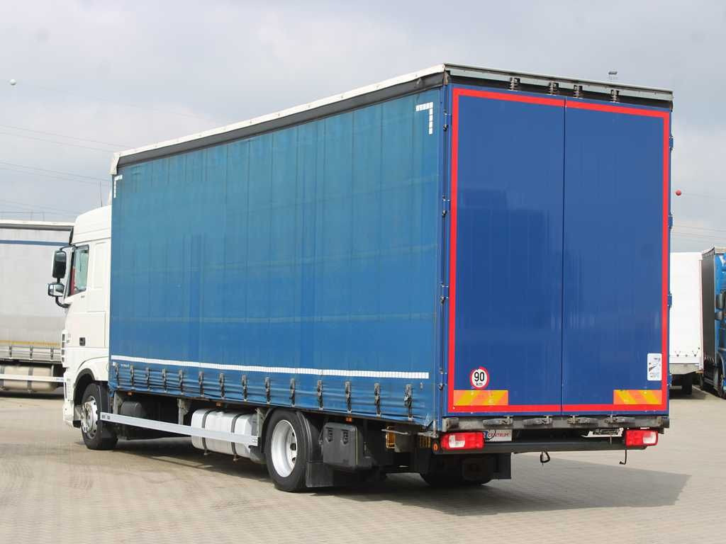DAF XF 450, EURO 6, SECONDARY AIR CONDITIONIG - Plachtový nákladní auto: obrázek 4 DAF XF 450, EURO 6, SECONDARY AIR CONDITIONIG - Plachtový nákladní auto: obrázek 4