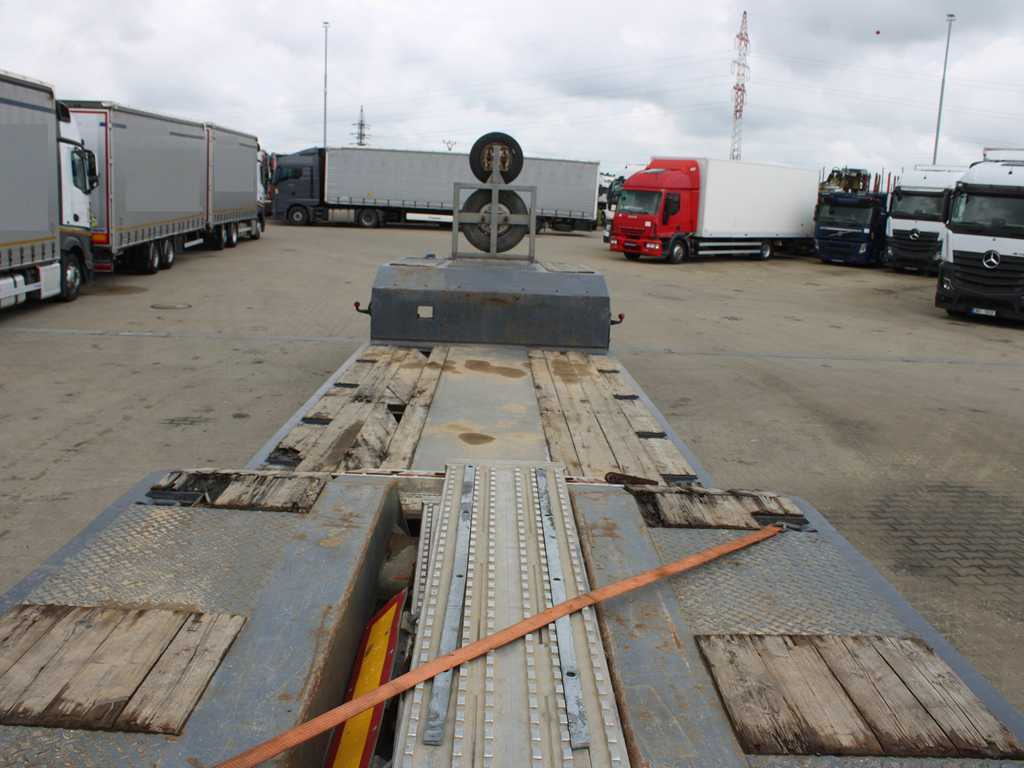 Podvalníkový návěs Goldhofer STZ-TL 2-27/80, DRIVE-IN: obrázek 11
