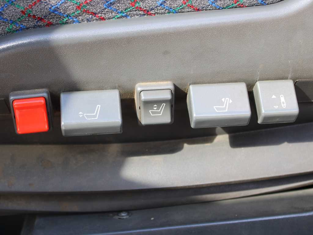 Iveco EUROCARGO 100E17, EURO 3, HYDRAULIC ARM HIAB 035-2 leasing Iveco EUROCARGO 100E17, EURO 3, HYDRAULIC ARM HIAB 035-2: obrázek 9