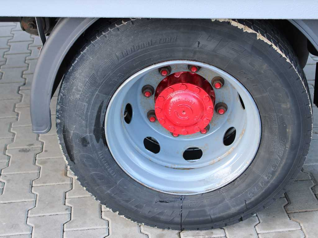 Iveco EUROCARGO 120E25, EURO 6 - Plachtový nákladní auto: obrázek 5 Iveco EUROCARGO 120E25, EURO 6 - Plachtový nákladní auto: obrázek 5