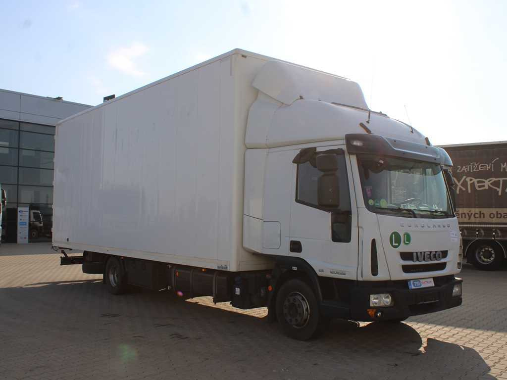 Iveco EUROCARGO 120EL22, EURO 6, PNEU 80% - Skříňový nákladní auto: obrázek 3 Iveco EUROCARGO 120EL22, EURO 6, PNEU 80% - Skříňový nákladní auto: obrázek 3