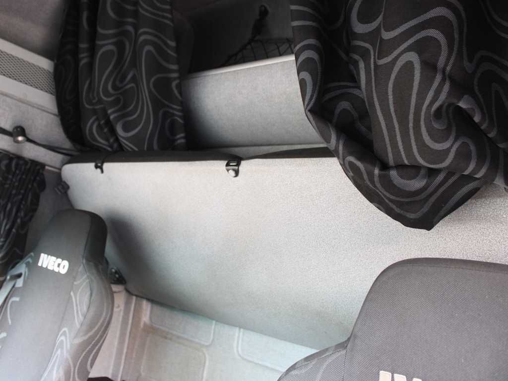 Iveco EUROCARGO 75E18, SIDE-WALLS, EURO 5 - Plachtový nákladní auto: obrázek 4 Iveco EUROCARGO 75E18, SIDE-WALLS, EURO 5 - Plachtový nákladní auto: obrázek 4