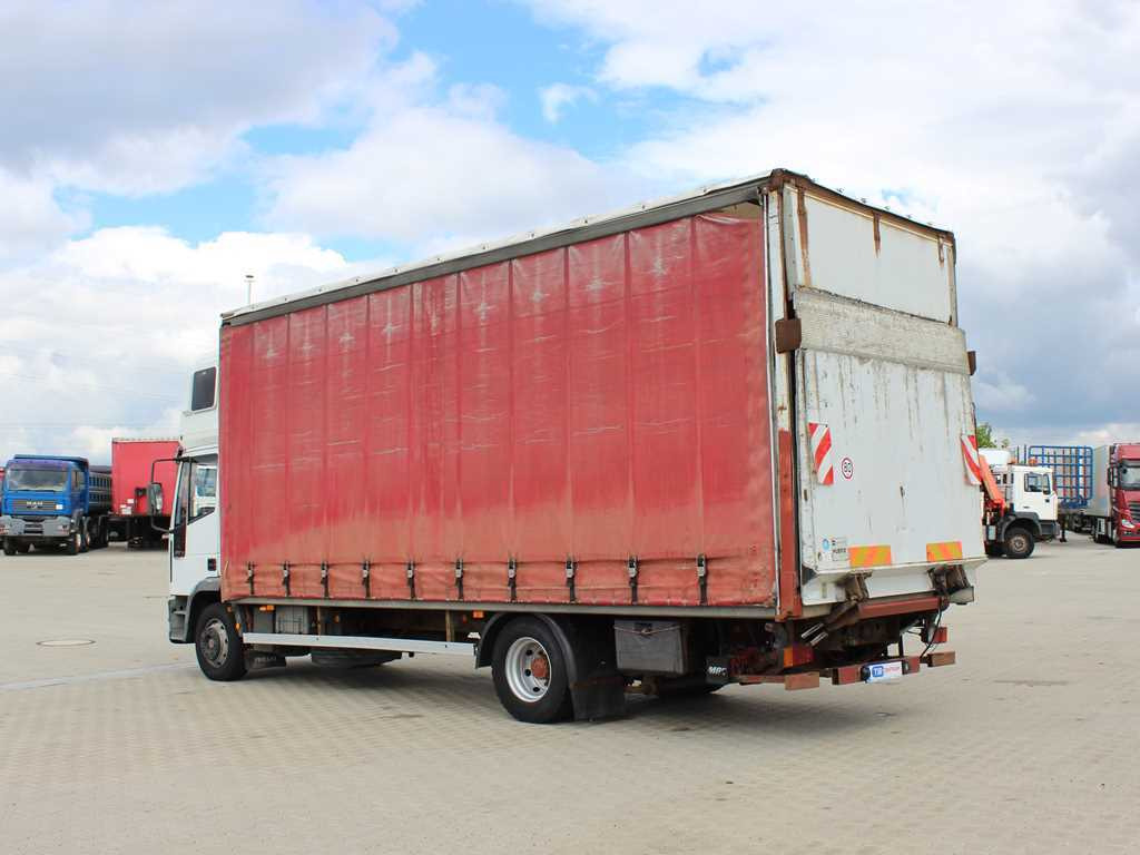 Iveco EUROCARGO ML 120 E, EURO 3, SLEEPING BODY, HYDRAULIC FRONT - Plachtový nákladní auto: obrázek 5 Iveco EUROCARGO ML 120 E, EURO 3, SLEEPING BODY, HYDRAULIC FRONT - Plachtový nákladní auto: obrázek 5