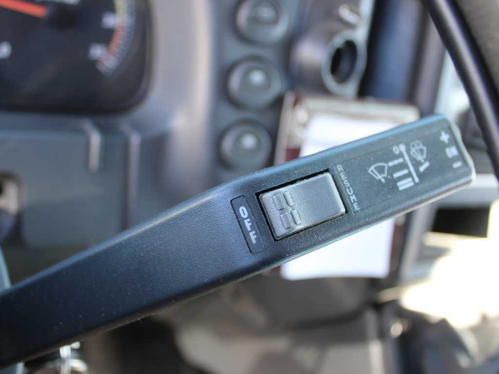 Skříňový nákladní auto Iveco EUROCARGO ML 120E25, EURO 5, HYDRAULIC FRONT, INDEPENDENT AIR CONDITIONING: obrázek 12