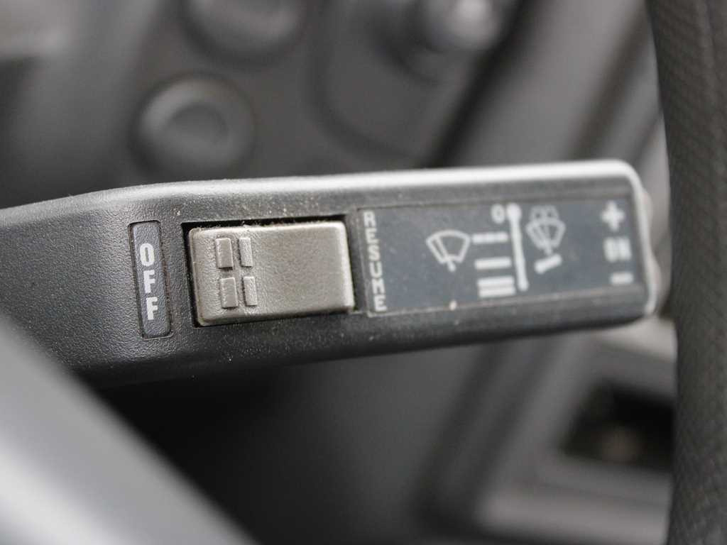Plachtový nákladní auto Iveco EUROCARGO ML 75 E 15, EURO 3, SLEEPING BODY: obrázek 10