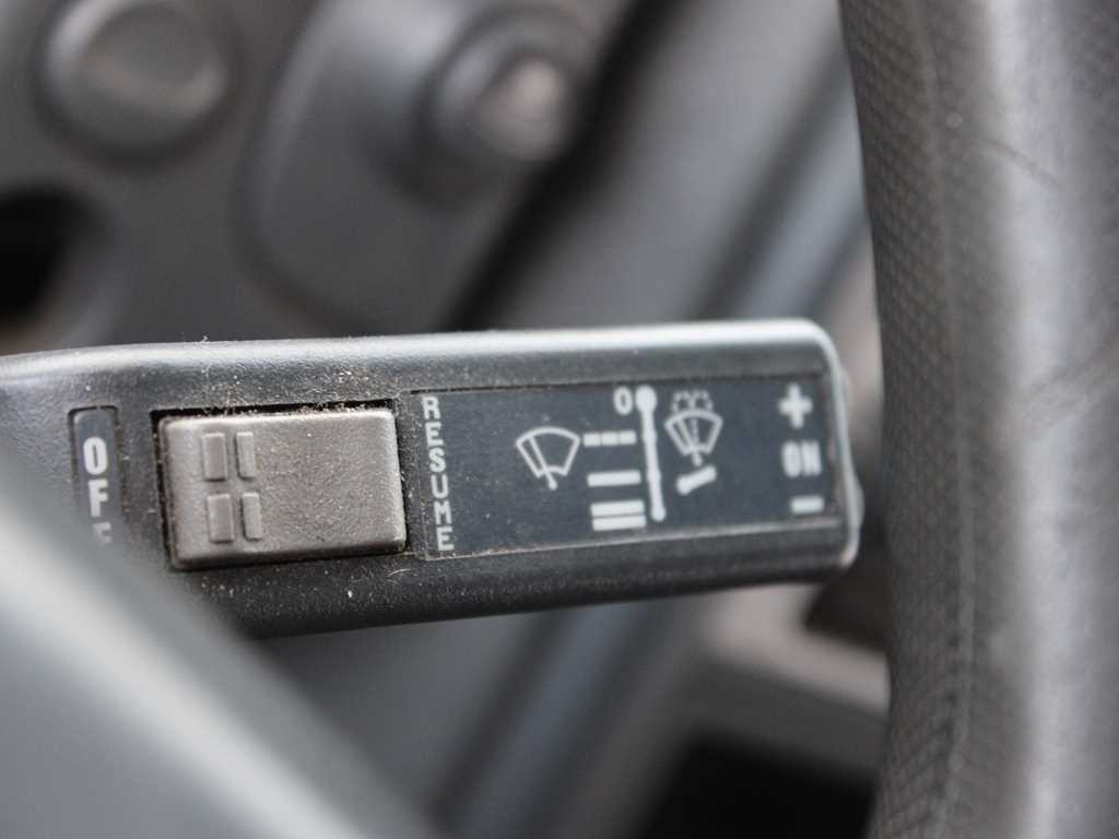 Skříňový nákladní auto Iveco EUROCARGO ML75E17, HYDRAULIC FRONT, SLEEPING BODY: obrázek 9