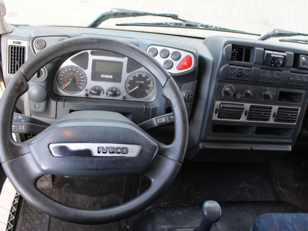 Skříňový nákladní auto Iveco EUROCARGO ML75E17, HYDRAULIC FRONT, SLEEPING BODY: obrázek 8