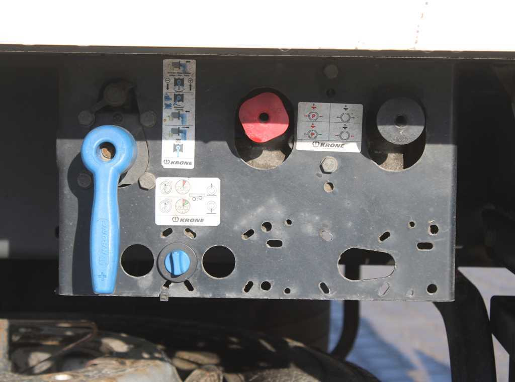 Chladírenský návěs Krone SD, LIFT AXLE, 2x EVAPORATOR, CARRIER VECTOR 1950MT: obrázek 7