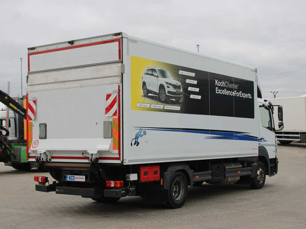 Mercedes-Benz ATEGO 1021, EURO 6, HYDRAULIC FRONT - Skříňový nákladní auto: obrázek 4 Mercedes-Benz ATEGO 1021, EURO 6, HYDRAULIC FRONT - Skříňový nákladní auto: obrázek 4