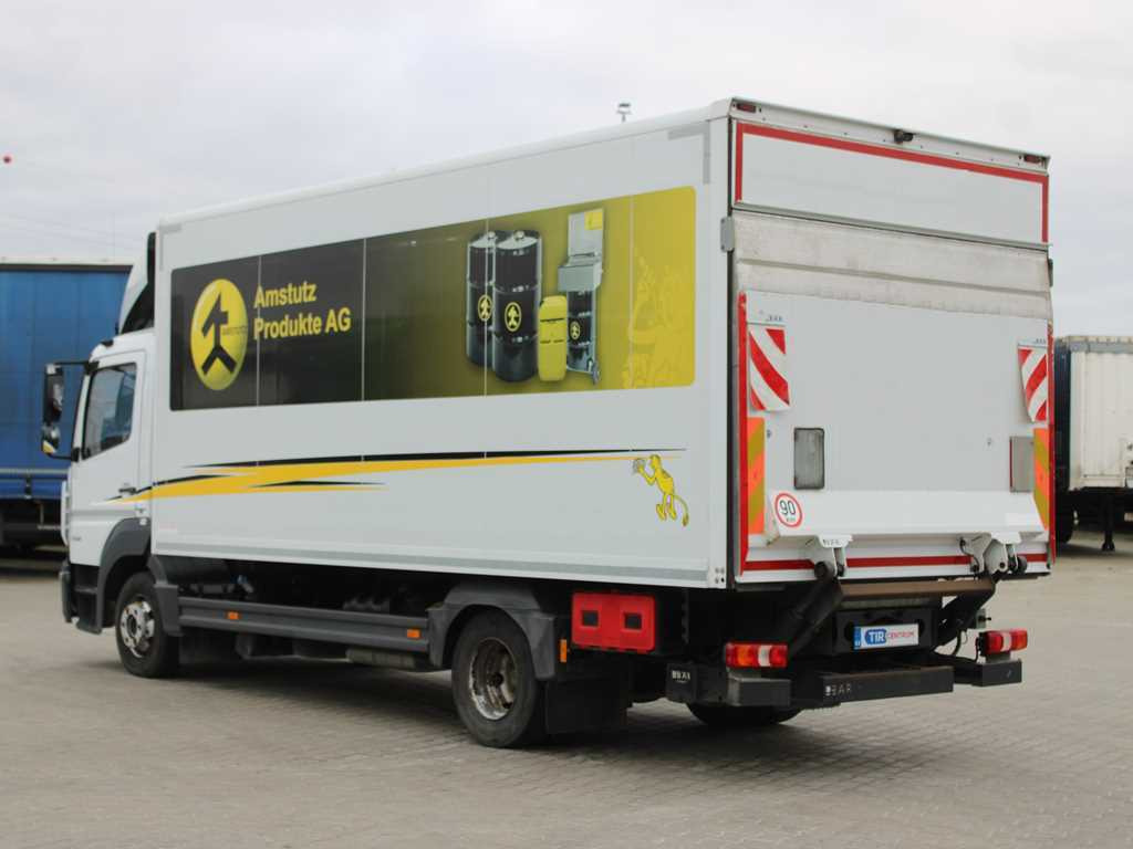 Mercedes-Benz ATEGO 1021, EURO 6, HYDRAULIC FRONT - Skříňový nákladní auto: obrázek 5 Mercedes-Benz ATEGO 1021, EURO 6, HYDRAULIC FRONT - Skříňový nákladní auto: obrázek 5