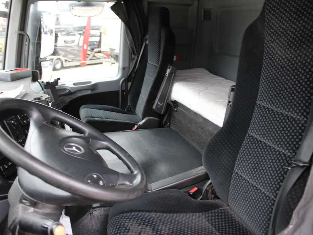 Přepravník automobilů Mercedes-Benz Actros 1844, EURO 5EEV, RETARDER + KÄSSBOHRER METAGO (2006): obrázek 17