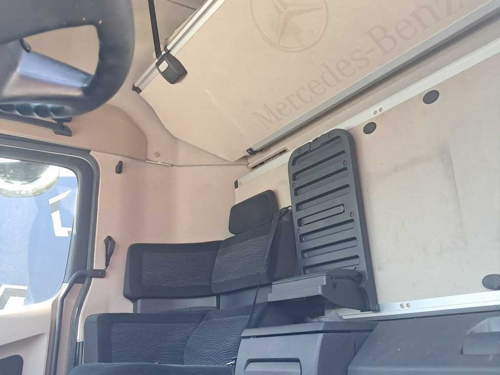 Mercedes-Benz Actros 2542, 6X2 + PANAV TVK18M - Plachtový nákladní auto: obrázek 5 Mercedes-Benz Actros 2542, 6X2 + PANAV TVK18M - Plachtový nákladní auto: obrázek 5